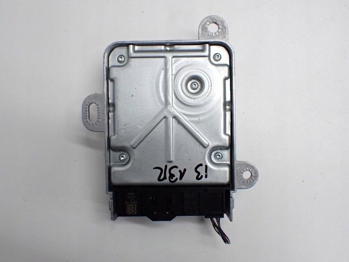 Блок AirBag к BMW i3 2013