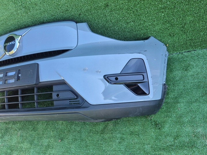 Бампер передний к Volvo XC40 2022
