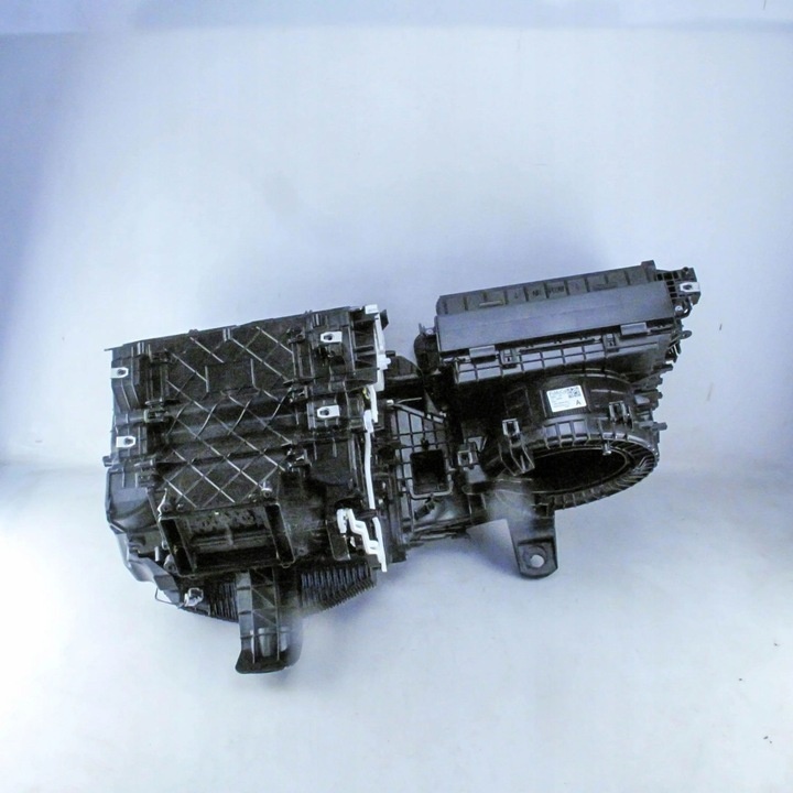 Отопитель в сборе (печка) к Ford Kuga 2013