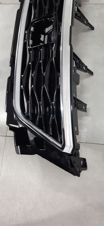 Решетка радиатора к SEAT Ateca 2016