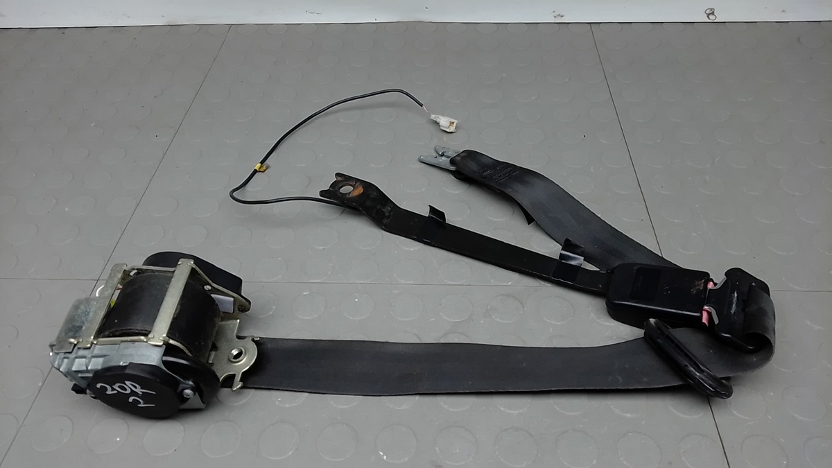 Пиропатрон к Nissan Qashqai 2007