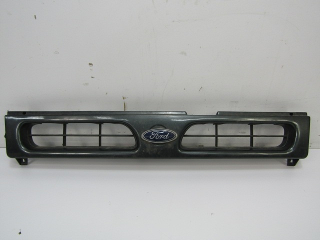 Решетка радиатора к Ford Maverick 2000