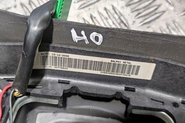 Руль к Volvo S80 2006