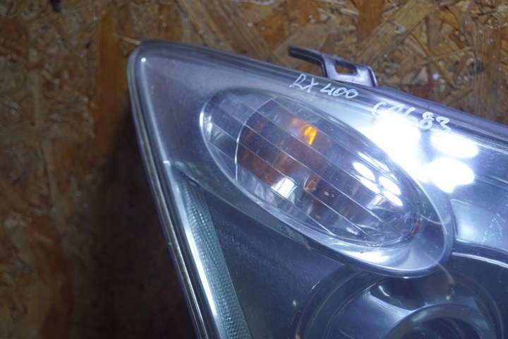 Фара правая к Lexus RX 2003