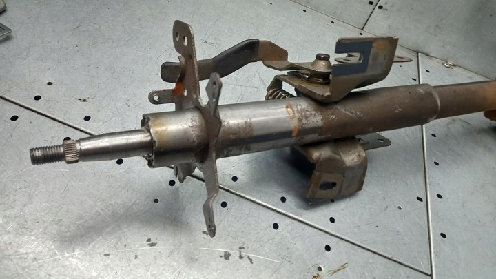 Рулевая колонка к Mazda 626 1997