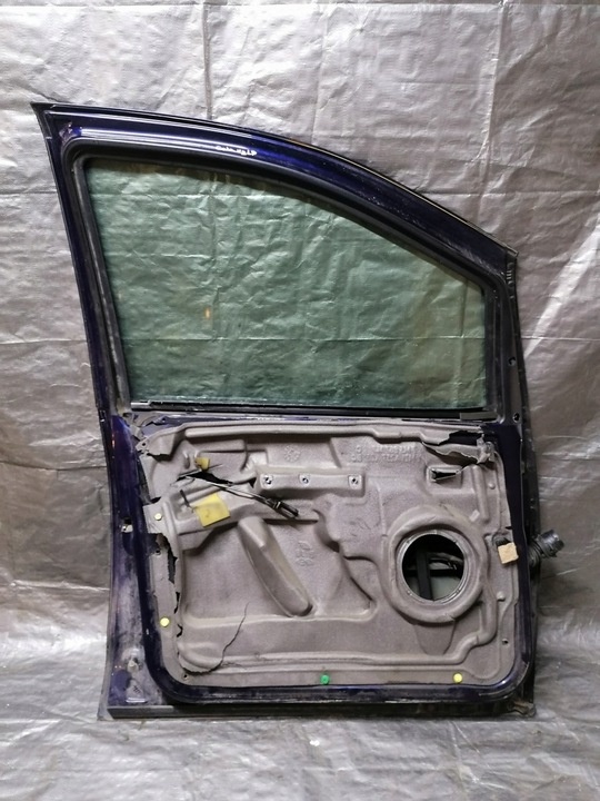 Дверь передняя левая к Ford Galaxy 2001
