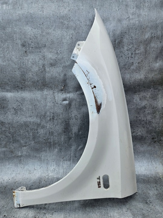 Крыло переднее левое к SEAT Leon 2005