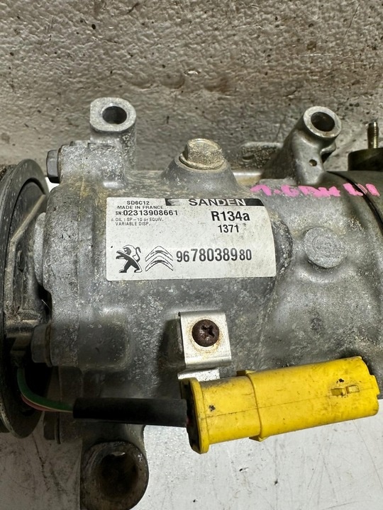 Компрессор кондиционера к Citroen C4 2011