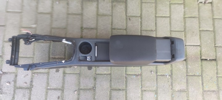 Подлокотник к Opel Astra 2009