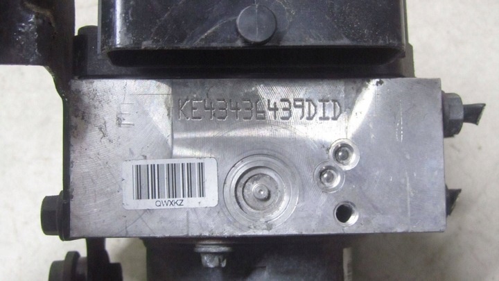 Блок ABS к Audi Q3 2011