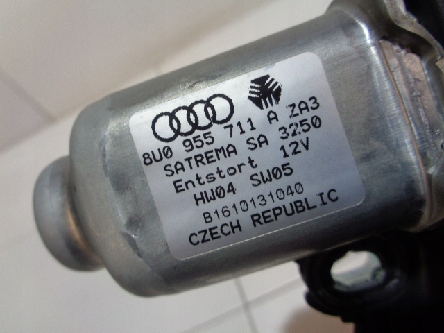 Моторчик стеклоочистителя фар к Audi Q3 2011
