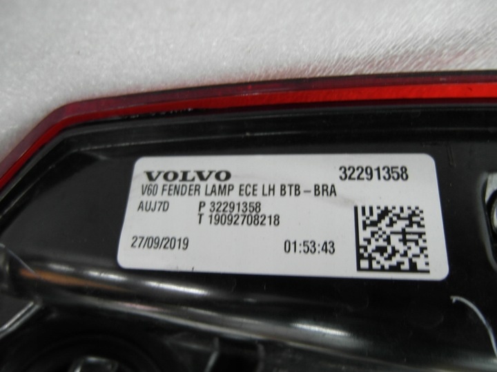 Фонарь задний левый к Volvo V60 2018