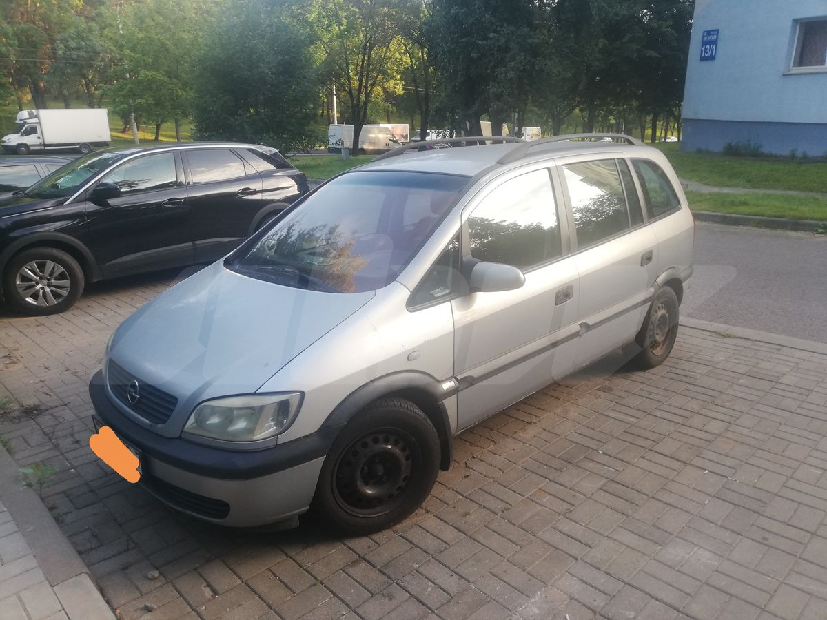 Opel Zafira A, 2000