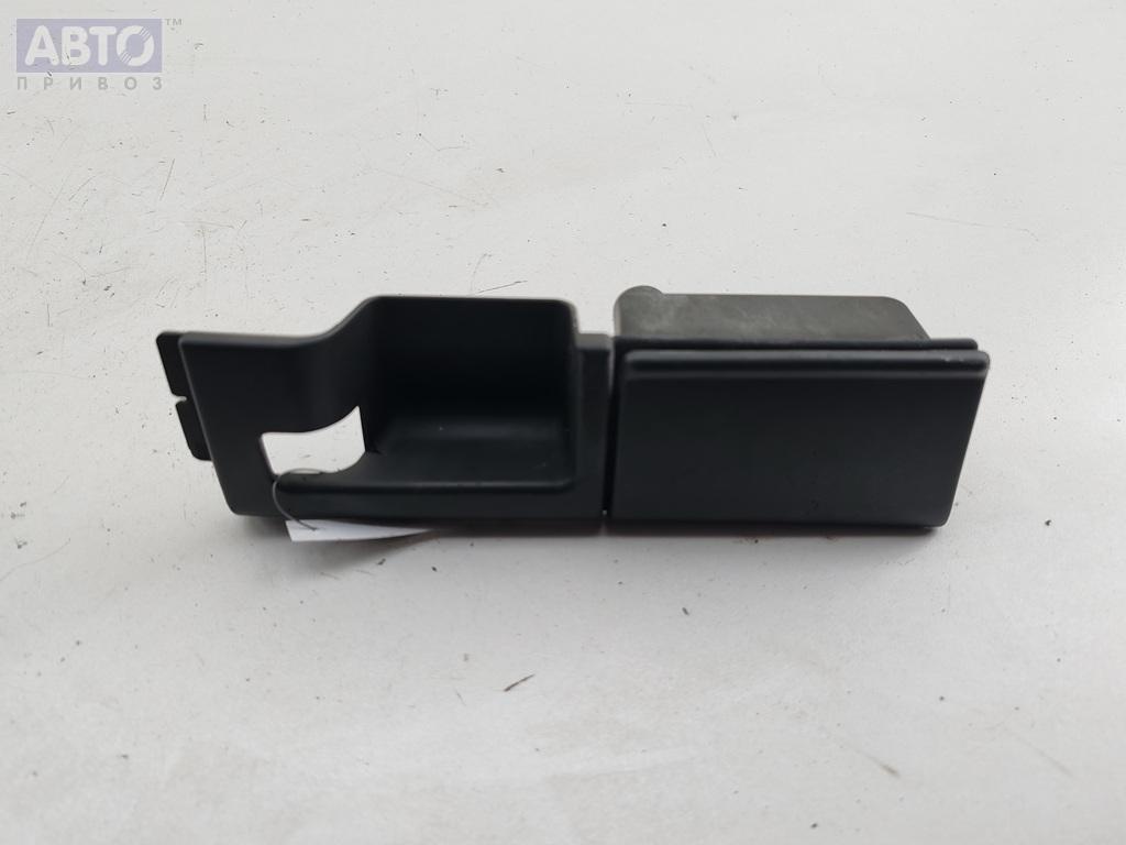 Пепельница к Opel Omega 2000