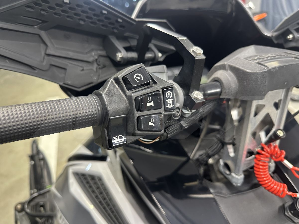 спортивный кроссовый Arctic Cat Wildcat, 2019