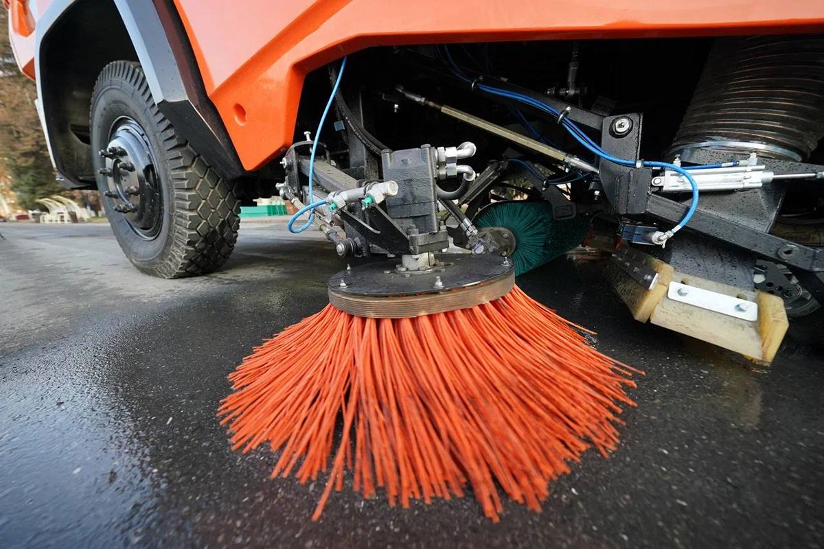 Беларусь и Россия разработали суперпылесос для уборки улиц