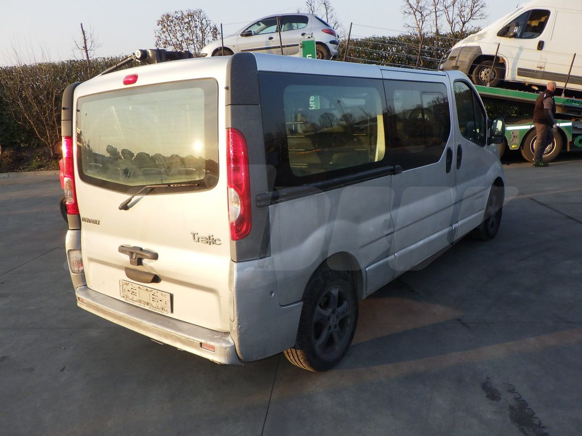 Авто на разбор Renault Trafic 2013