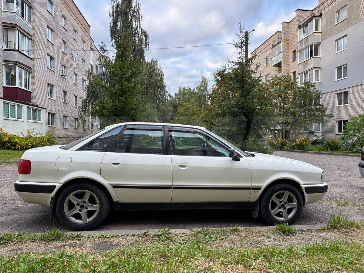 Audi 80 V (B4), 1993