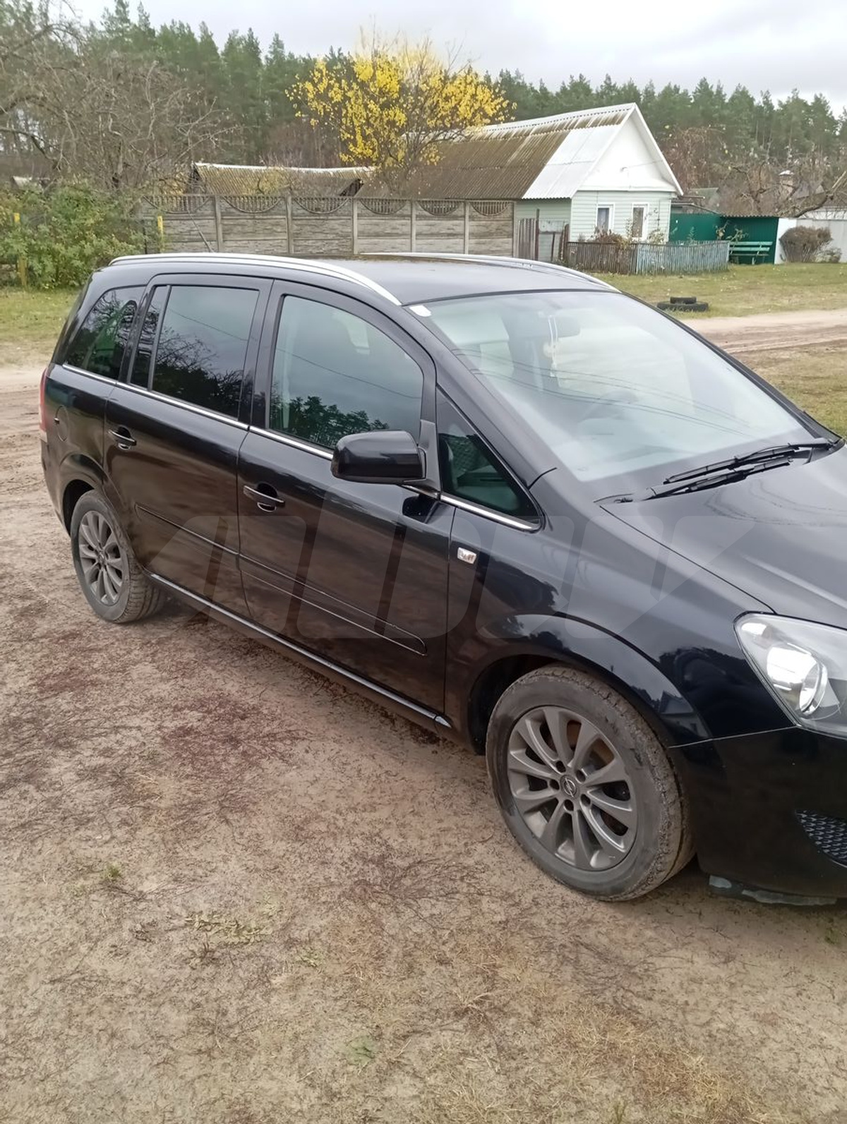 Opel Zafira B Рестайлинг, 2011