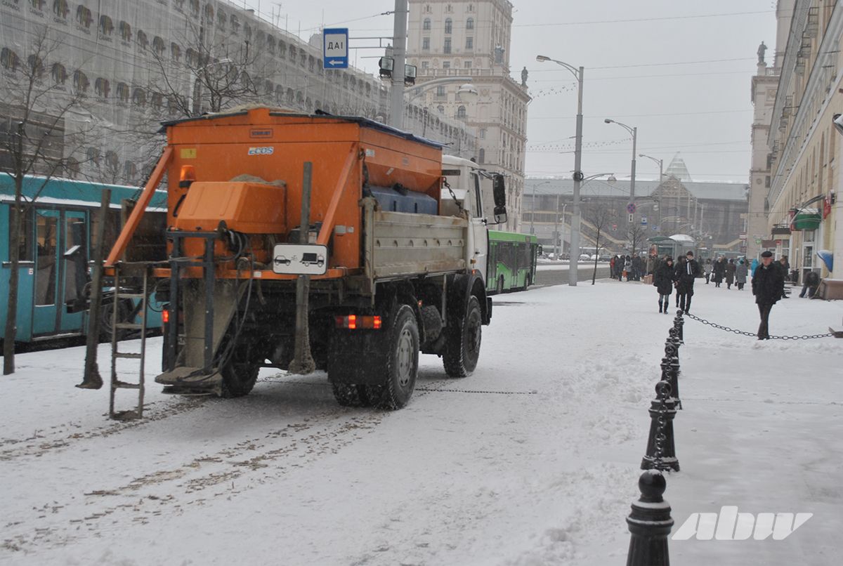 Без соли никак: чем будут посыпать дороги этой зимой