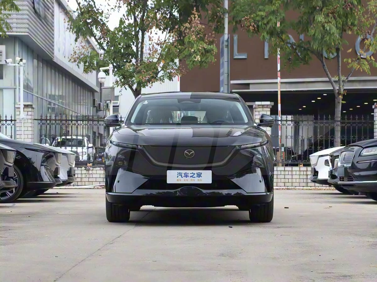 Mazda EZ-60 I, 2025
