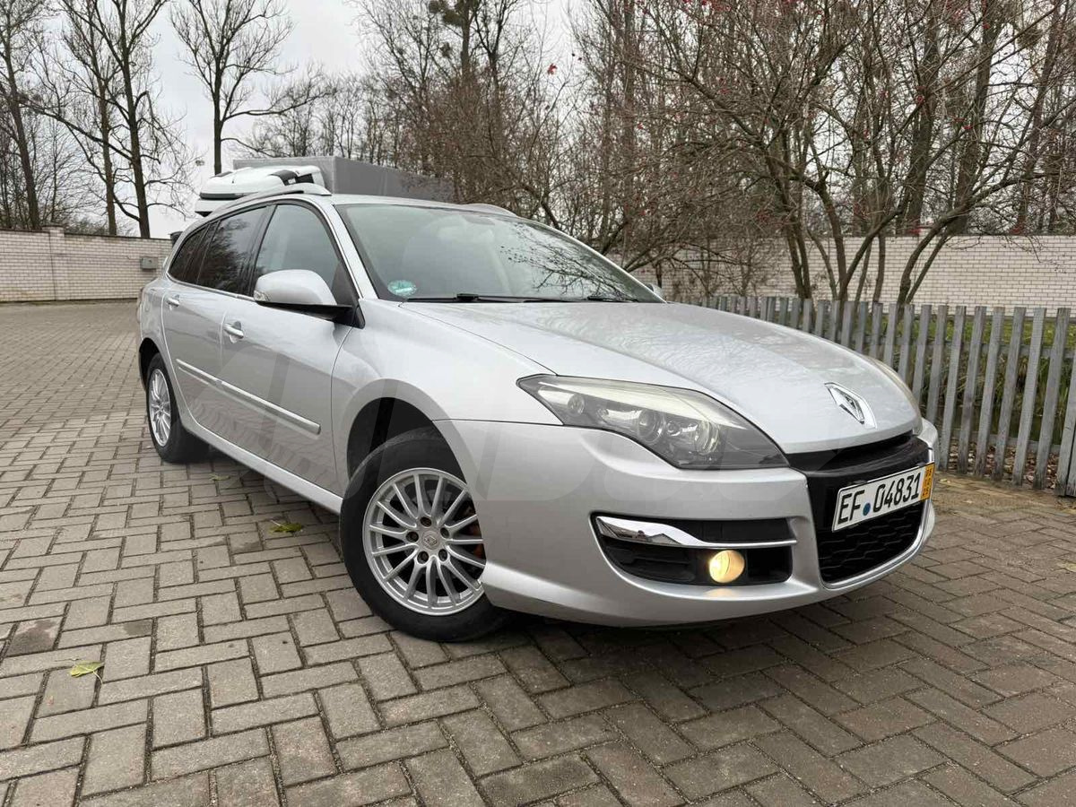 Renault Laguna III Рестайлинг, 2011