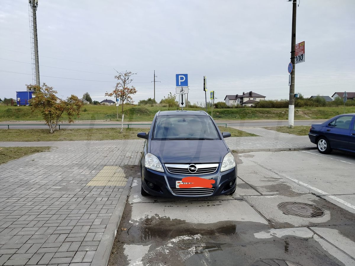 Opel Zafira B Рестайлинг, 2009