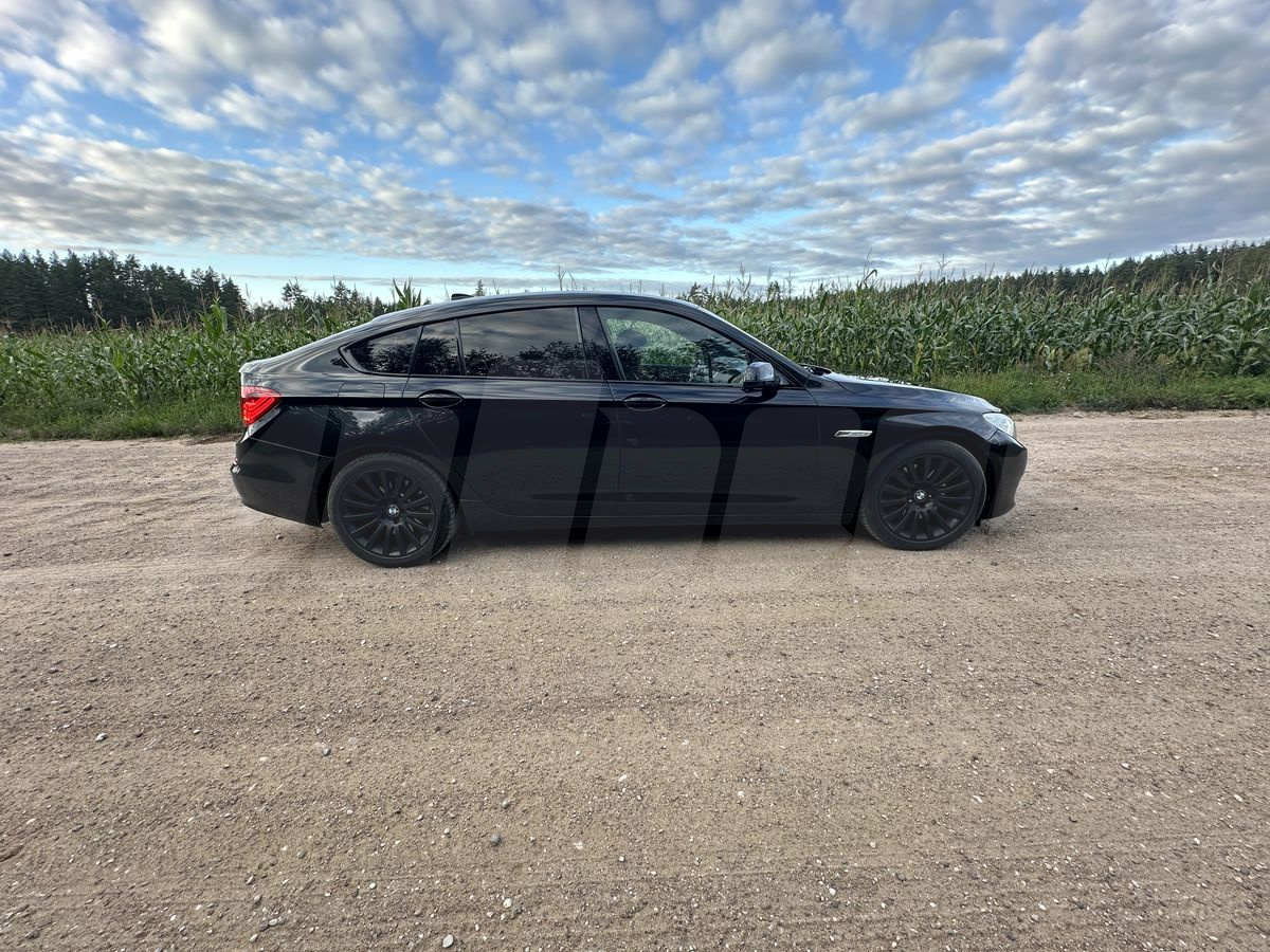 BMW 5 series VI (F10/F11/F07), 2009