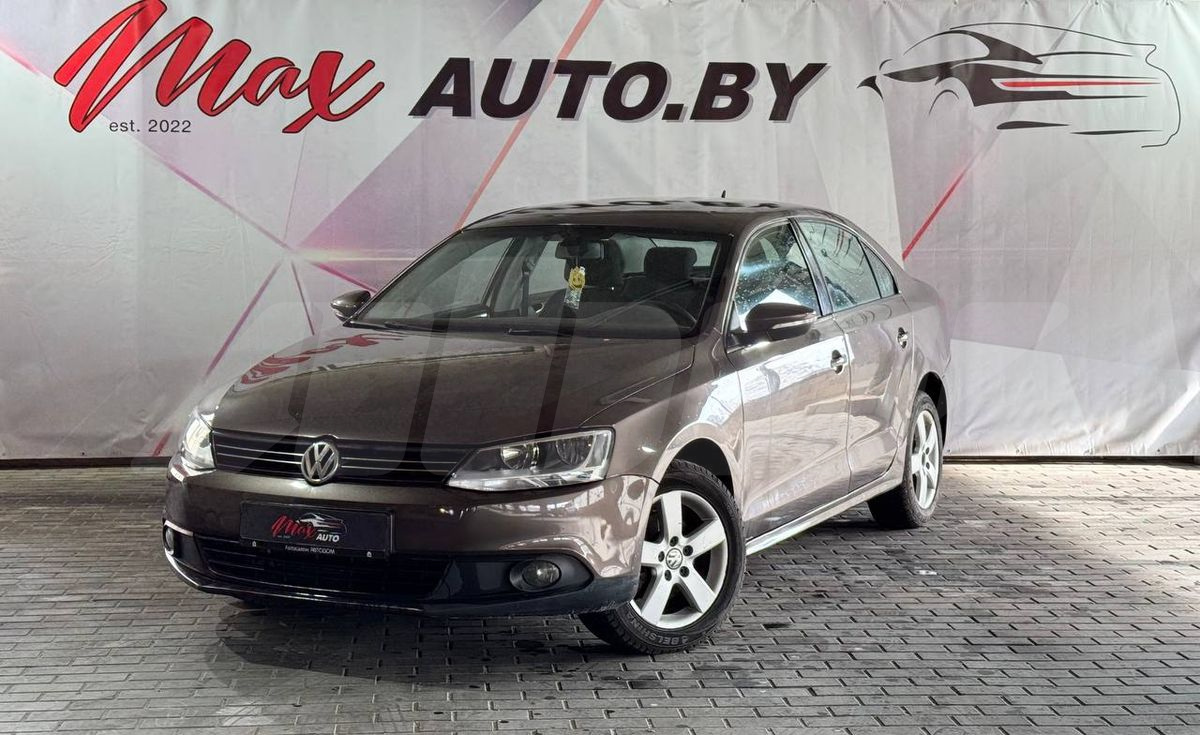 Volkswagen Jetta SportWagen, 2011