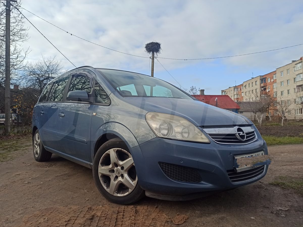 Opel Zafira B Рестайлинг, 2008