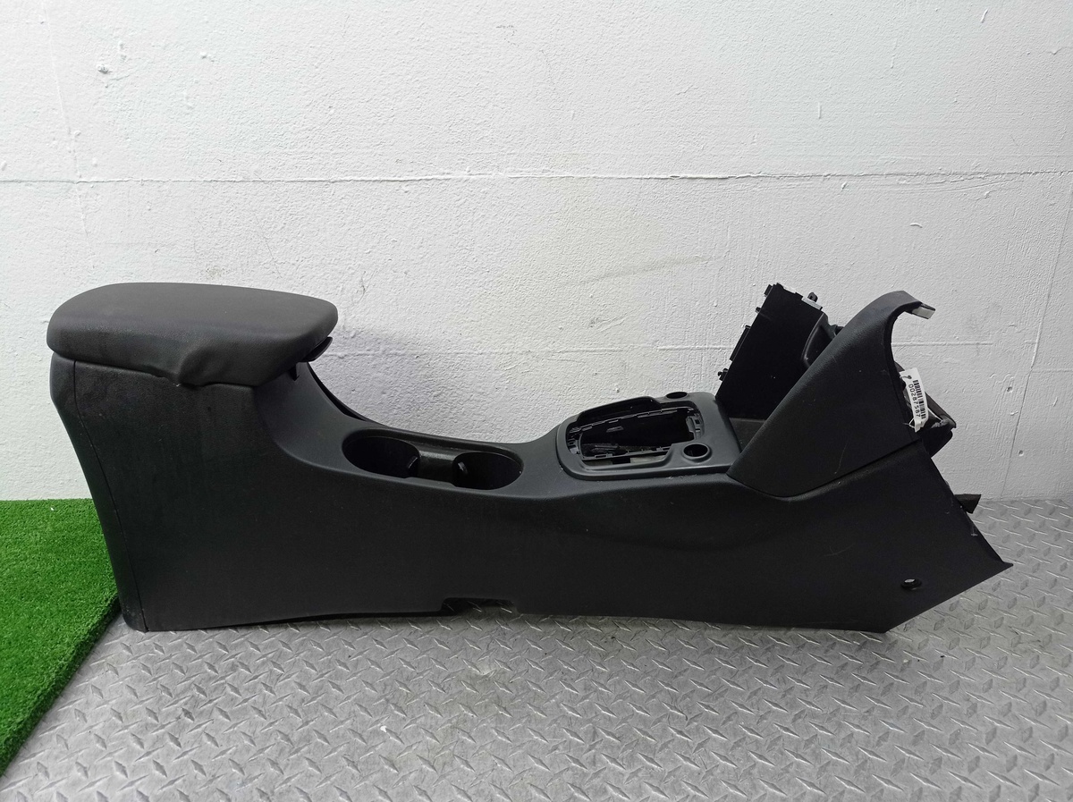 Подлокотник к Hyundai Kona 2019