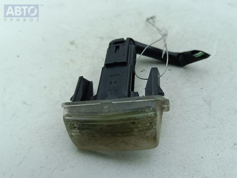 Накладка подсветки номера к Citroen C3 2008