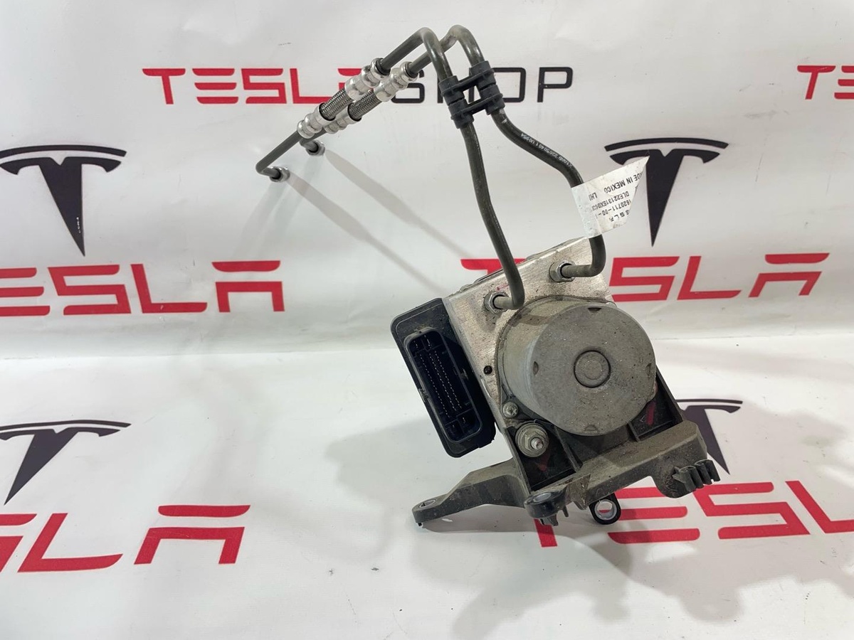 Блок ABS к Tesla Model X 2022