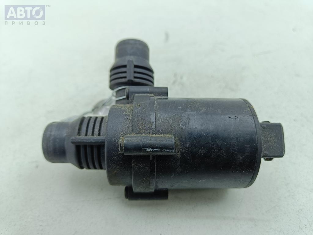 Помпа к BMW 5 series 2001