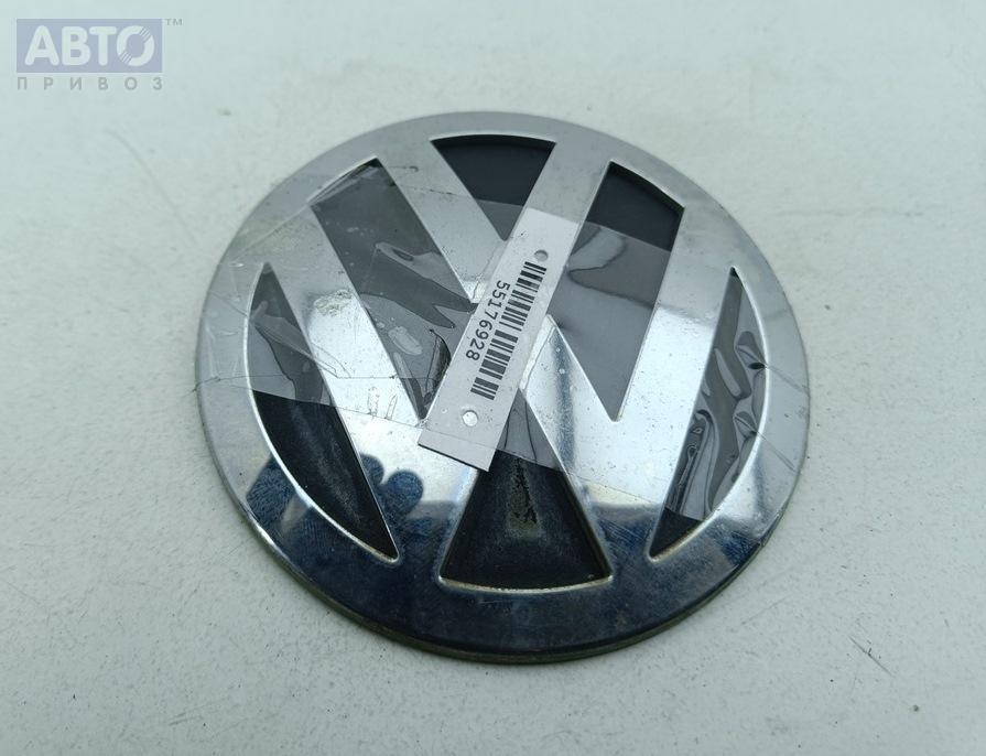 Эмблема к Volkswagen Passat 2010