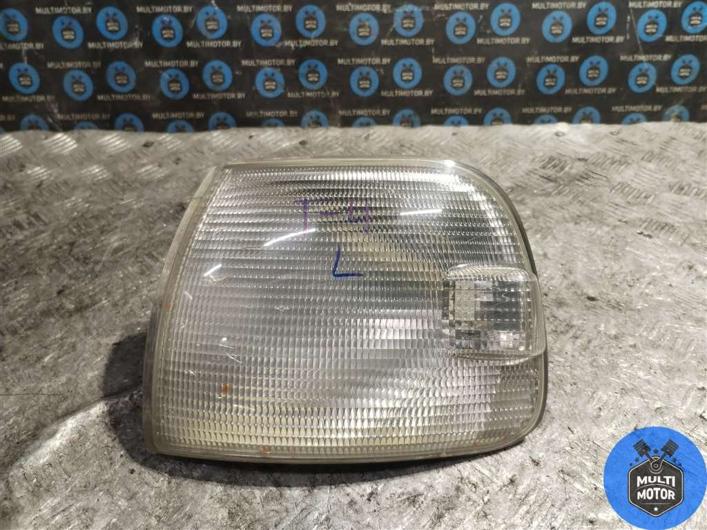 Поворотник левый к Volkswagen Transporter 2001