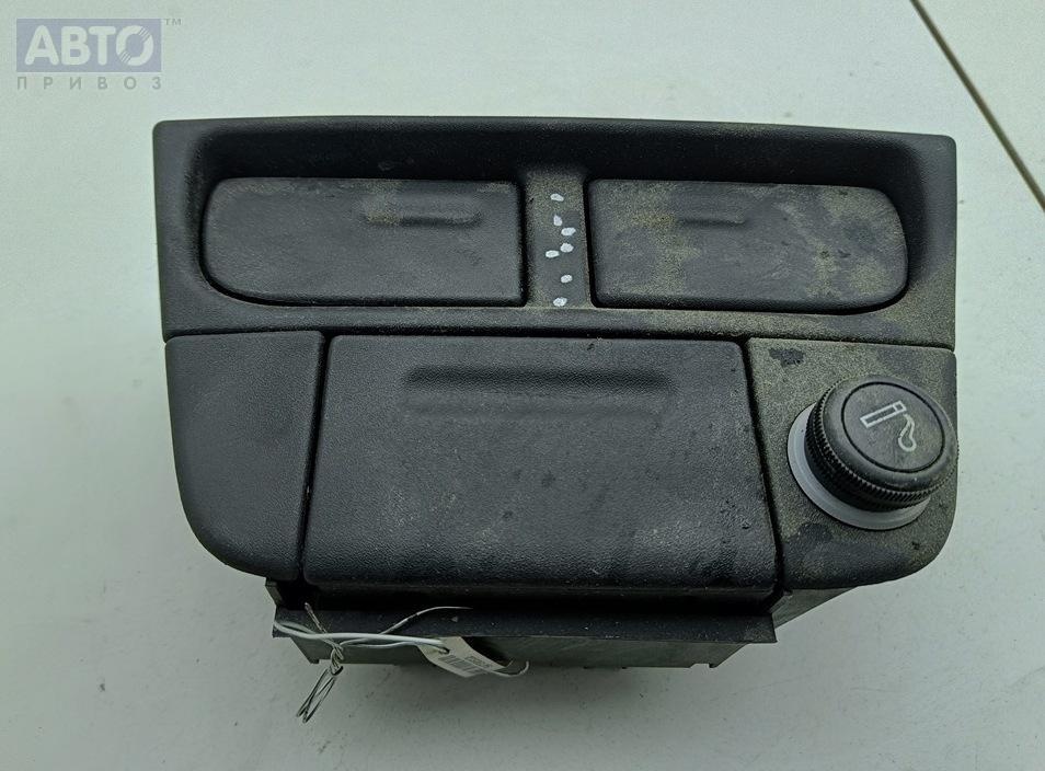 Пепельница к Opel Vectra 1995
