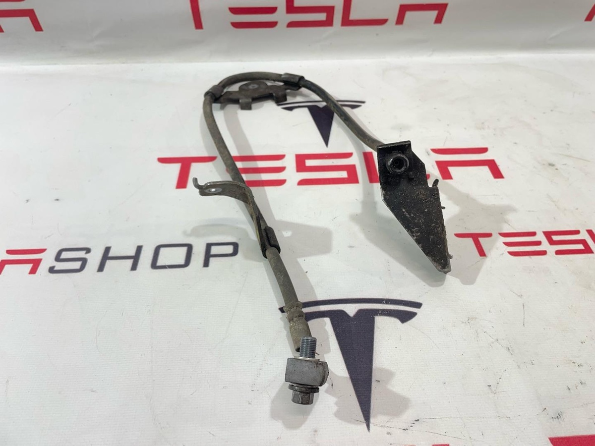 Шланг тормозной к Tesla Model X 2022