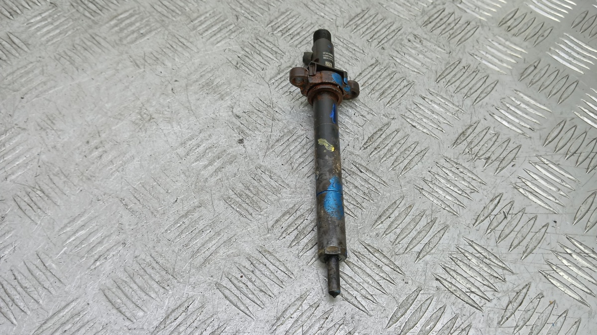 Форсунка к Peugeot 407 2007