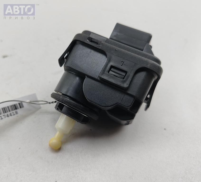 Корректор фар к Audi A6 2000