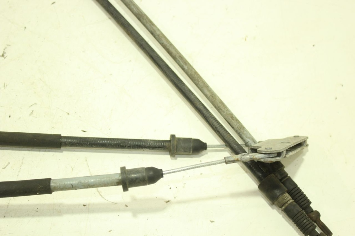 Трос ручника к Opel Astra 1999