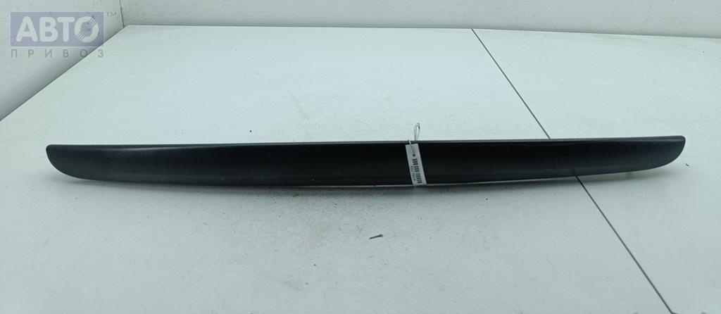Накладка подсветки номера к Citroen C3 2008