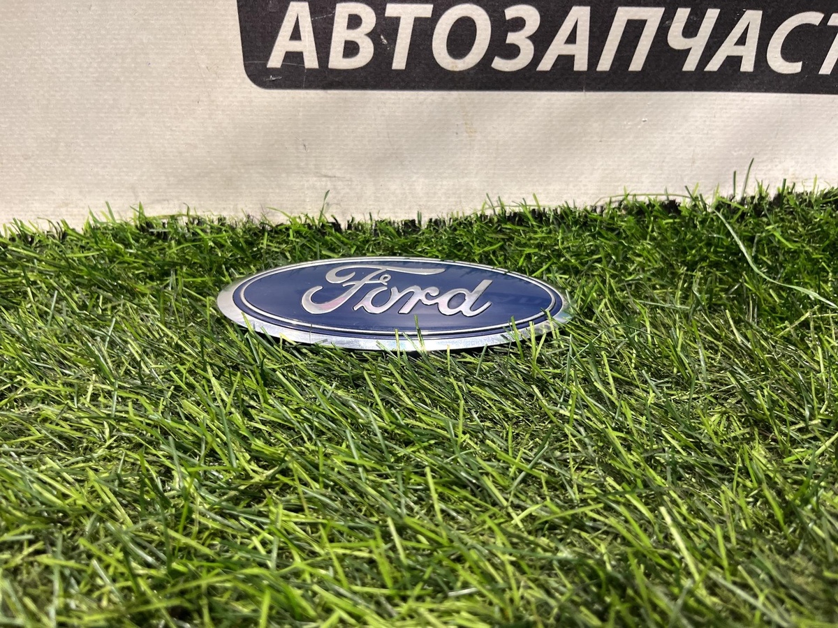Эмблема к Ford Escape 2020