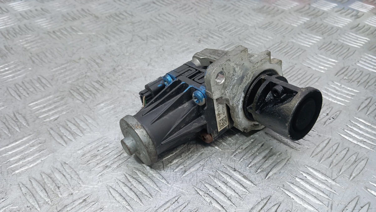 Клапан EGR к Renault Megane 2013