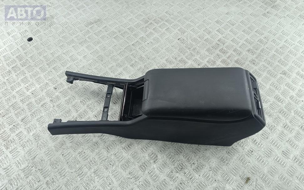 Подлокотник к Mercedes-Benz E-klasse 2002