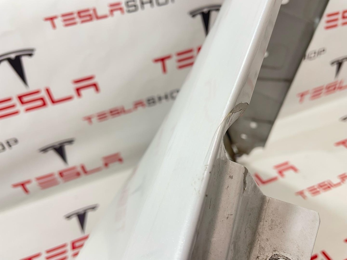 Крыло переднее правое к Tesla Model X 2022