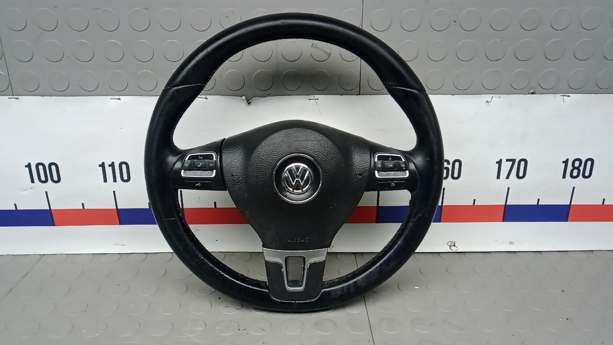 Руль к Volkswagen Passat 2011