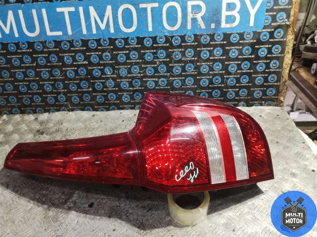 Фонарь задний правый к Kia Ceed 2008