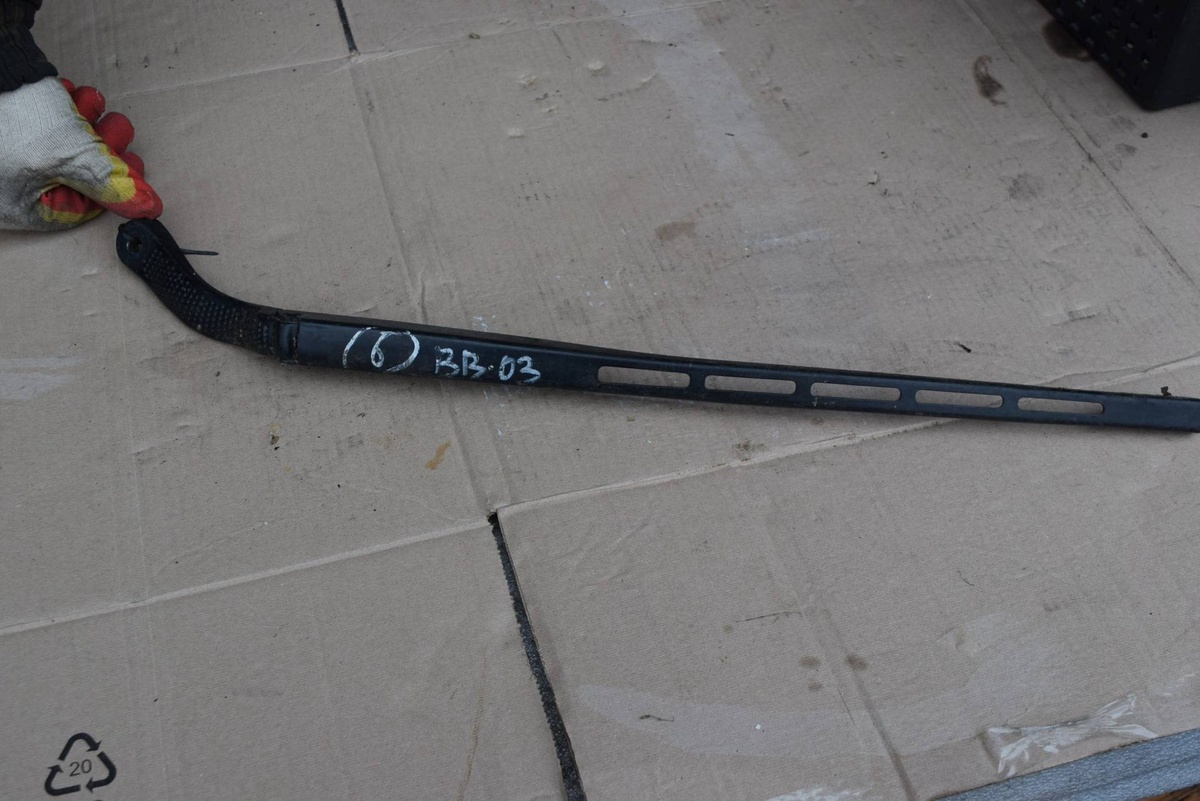 Щеткодержатель к Citroen C4 2006