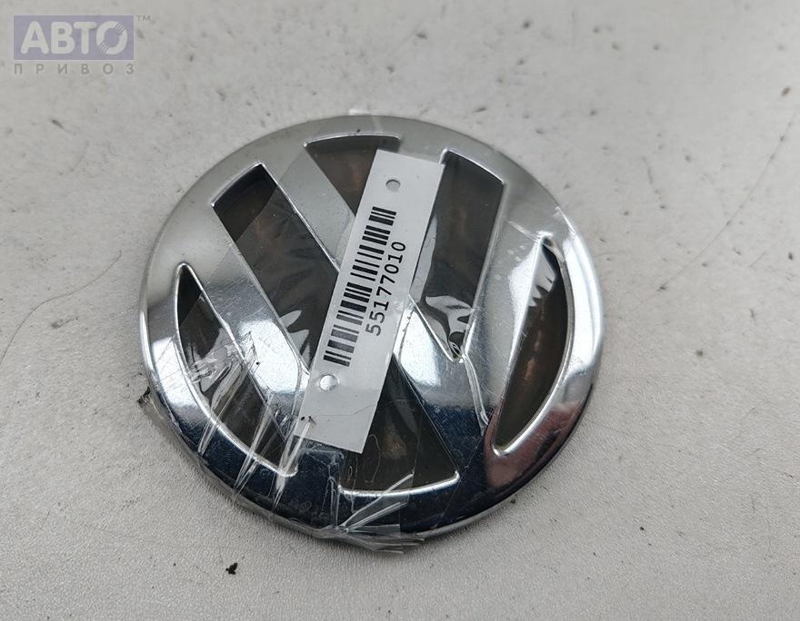 Эмблема к Volkswagen Passat 2001